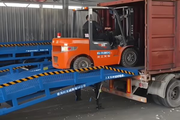 移动登车桥装车平台结构细节图